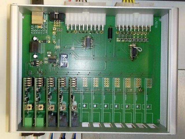 Metrology gauge controller